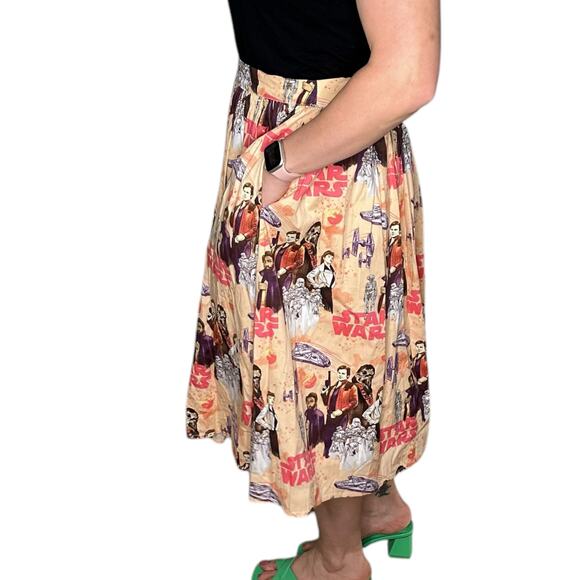 STAR WARS DISNEY Patterned Midi Skirt Orange Pink Women's Size Large Universe - Picture 8 of 9